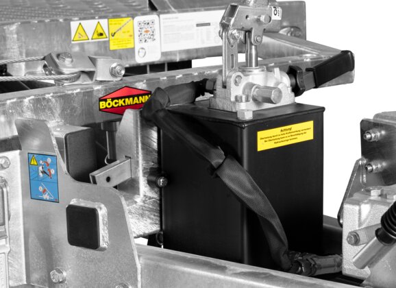 Böckmann Fahrzeugtransporter Mehrwert Hydraulisches Hebesystem