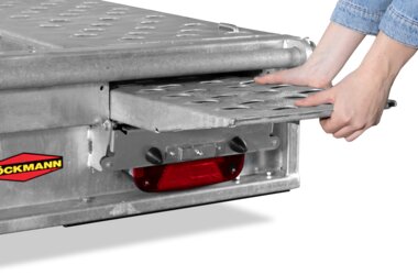 Böckmann Fahrzeugtransporter Mehrwert Unterschiebbare Auffahrschienen