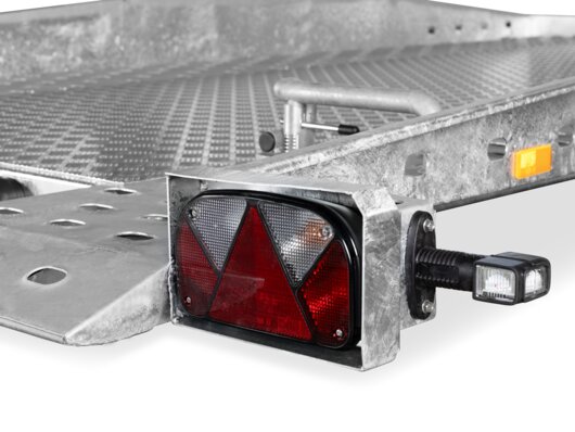 Böckmann Fahrzeugtransporter Mehrwert verstärkte Leuchtkästen