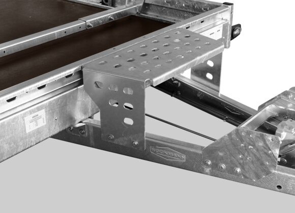 Böckmann Baumaschinentransporter Zubehör - Schaufelablage Podest