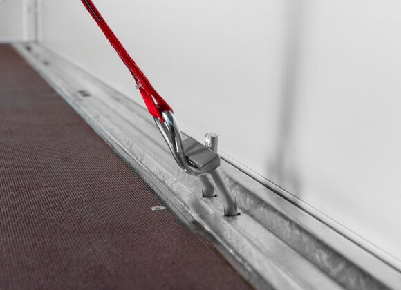 Böckmann Mehrwerte Maschinentransporter T-Zurrbügel