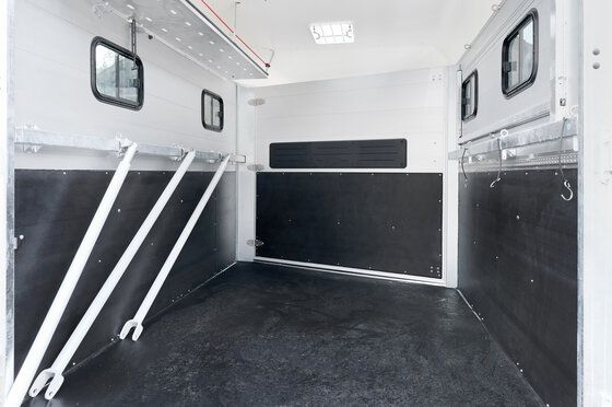 Böckmann Mehrwerte Pferdeanhänger Traveller - Trittschutz