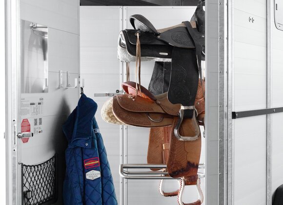 Böckmann Mehrwerte Pferdeanhänger Traveller - Die Westernausstattung