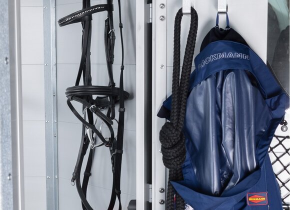 Böckmann Mehrwerte Pferdeanhänger Traveller - Praktische Aufhängemöglichkeiten